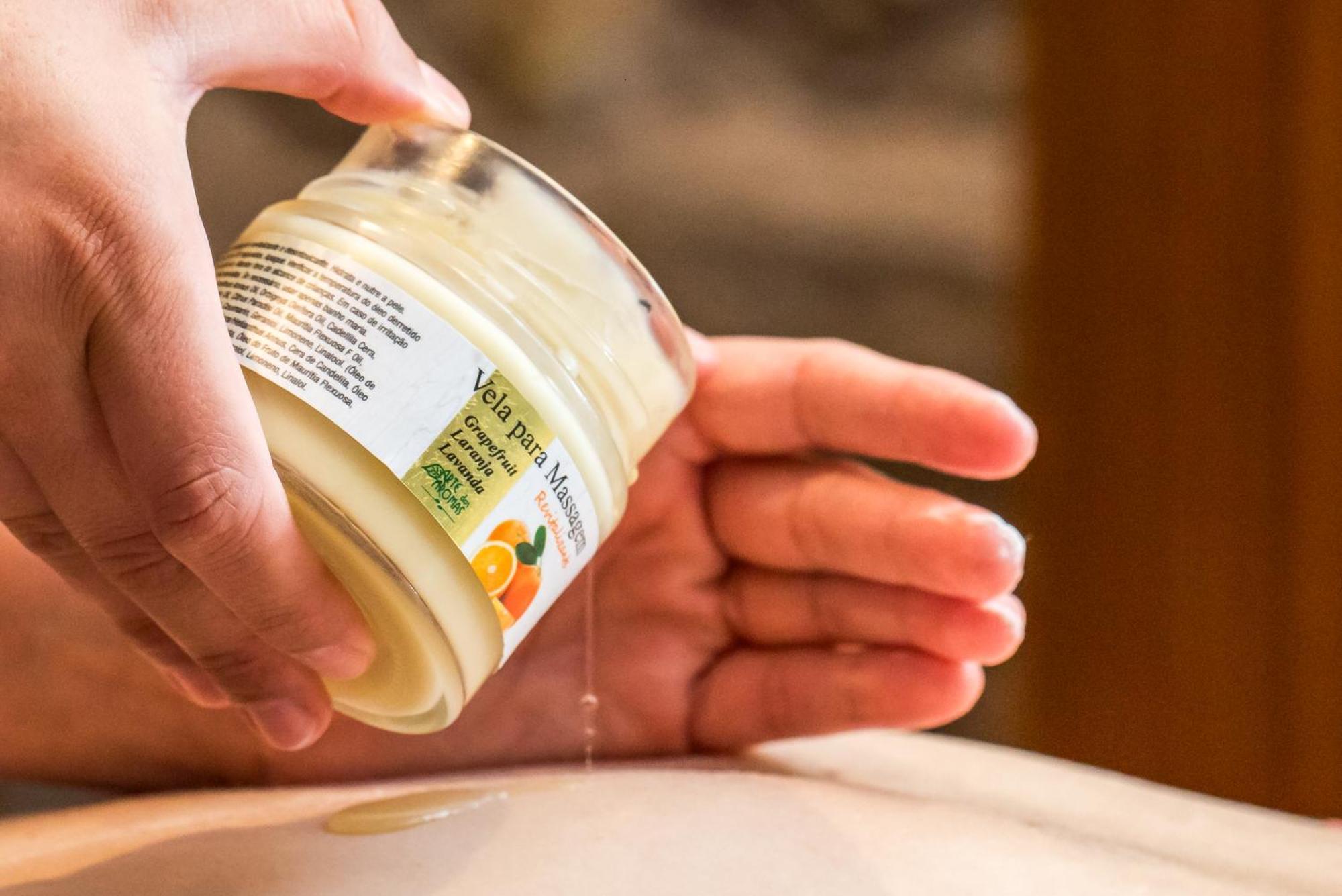 Blue Tree Thermas De Lins Resort Exteriör bild Body butter