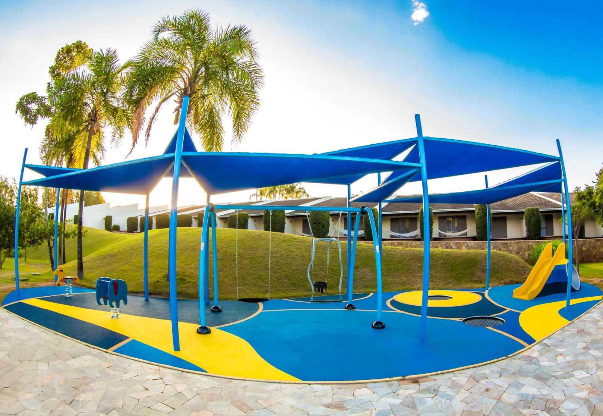 Blue Tree Thermas De Lins Resort Exteriör bild Playground at the school